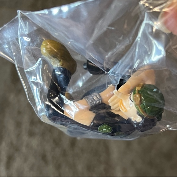 *2001* Vintage One Piece Usopp Gashapon / Gachapon Mini Figure Japan Exclusive - Picture 7 of 16